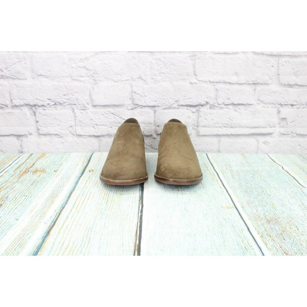 Clarks  Brown Leather Slip On Chelsea Ankle Boots Size 7.5 Medium - Picture 4 of 9